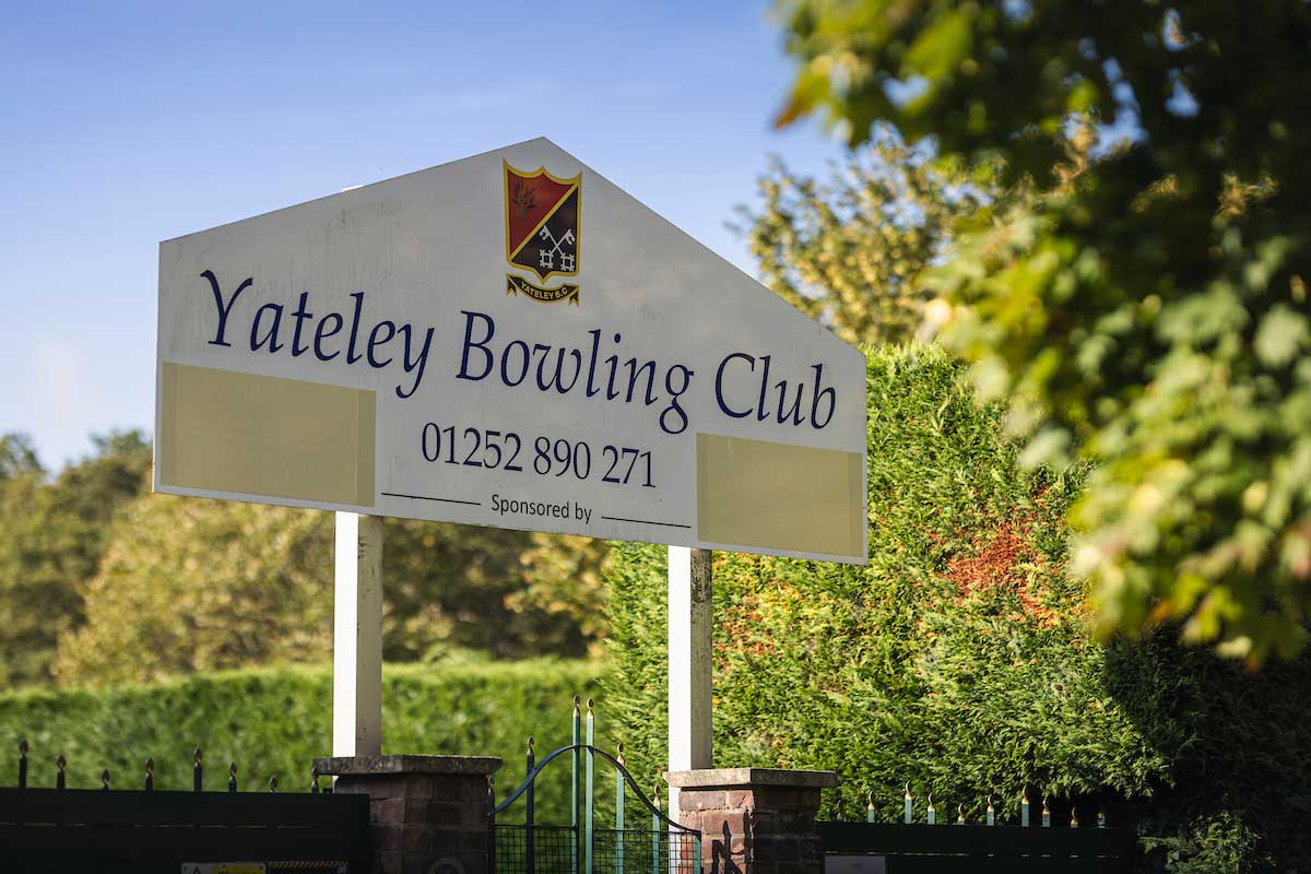Yateley Bowling Club sign